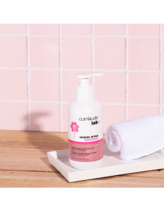 CUMLAUDE Pediatrics Higiene Íntima 250 ml 2